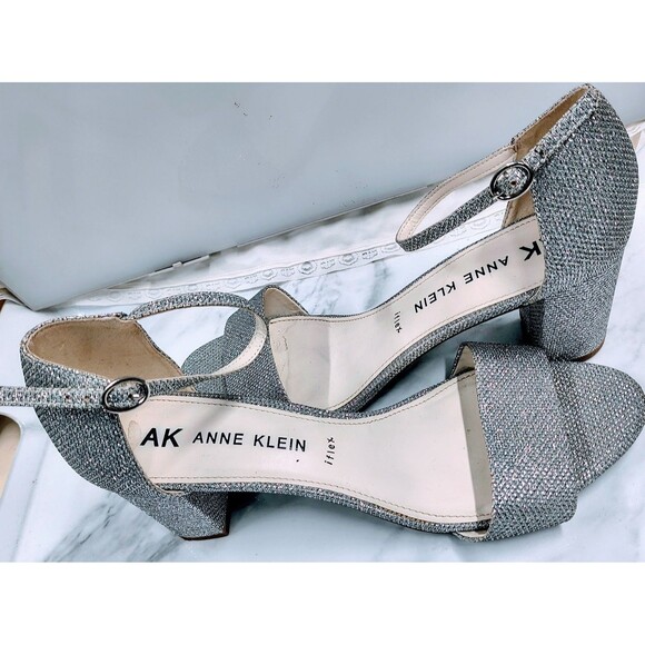 Ann Taylor Katrina Silver Shimmer Block Sandal Heels Sparkle G;itter Shine Shoe - Picture 2 of 15